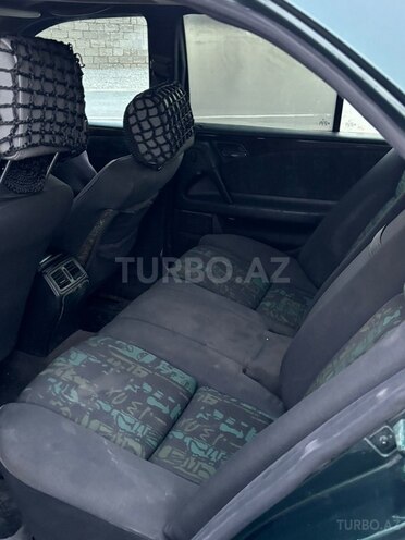 Mercedes E 230 1996, 300,000 km - 2.3 л - Bakı