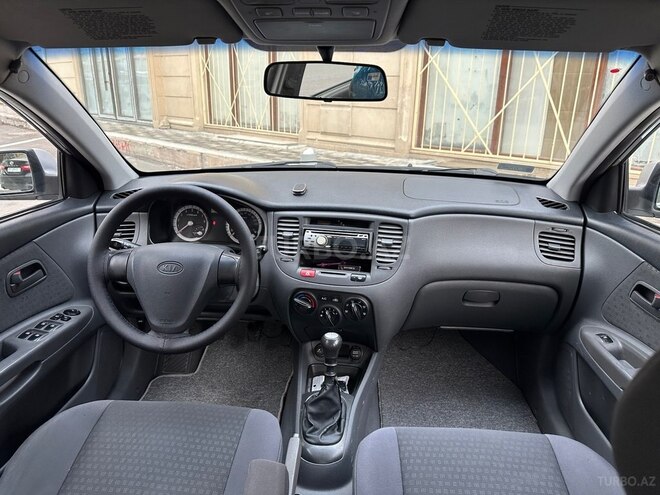 Kia Rio 2006, 281,000 km - 1.4 l - Bakı
