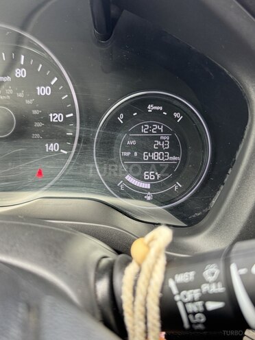 Honda HR-V 2018, 104,290 km - 1.8 л - Bakı
