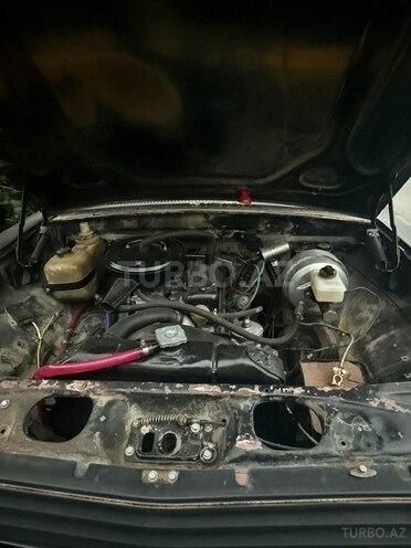 GAZ 24 "Volga"-8