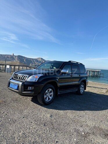 Toyota Land Cruiser Prado-12