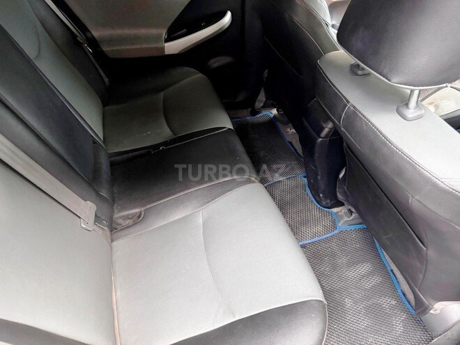 Toyota Prius 2013, 114,943 km - 1.8 л - Bakı