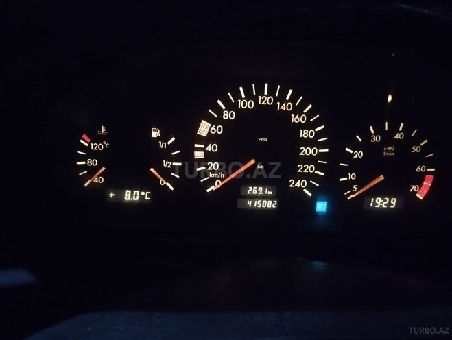 Mercedes C 180 1998, 415,082 km - 1.8 л - Neftçala