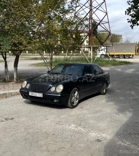 Mercedes E 320 2000, 305,000 km - 3.2 l - Bakı