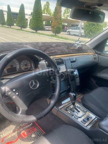Mercedes E 320 2000, 305,000 km - 3.2 l - Bakı