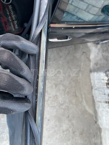 Mercedes E 320 2000, 305,000 km - 3.2 l - Bakı