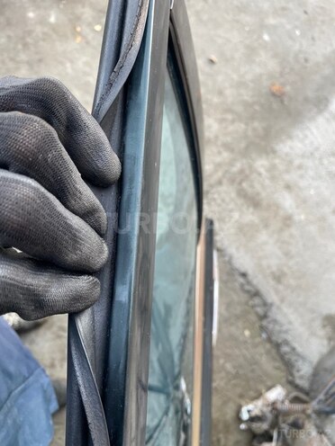 Mercedes E 320 2000, 305,000 km - 3.2 l - Bakı