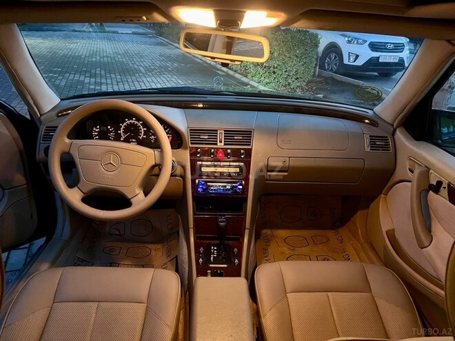 Mercedes C 230 1998, 169,000 km - 2.3 l - İmişli