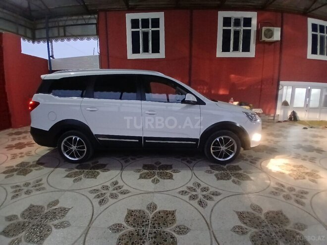 Baic M60-5