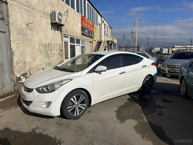 Hyundai Avante 2013, 230,059 km - 1.6 l - Bakı