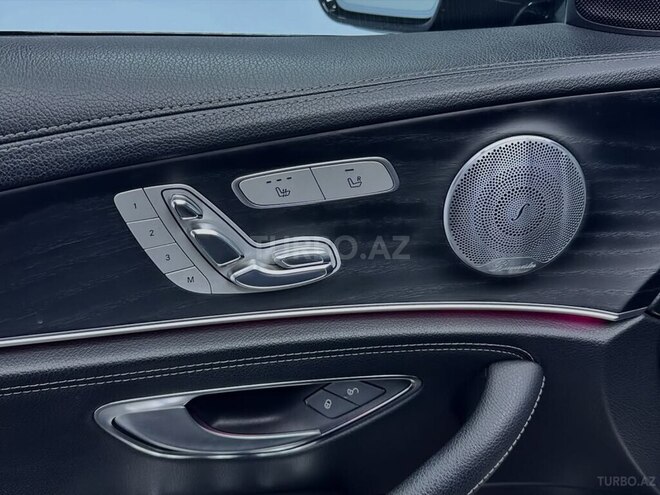 Mercedes E 300 4MATIC 2016, 189,000 km - 2.0 l - Naxçıvan
