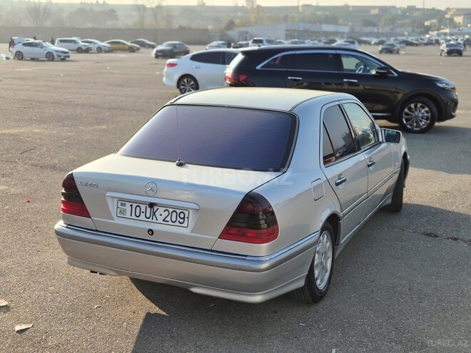 Mercedes C 240 1997, 405,000 km - 2.4 l - Bakı