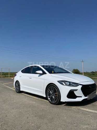 Hyundai Elantra 2016, 172,000 km - 1.6 л - Biləsuvar