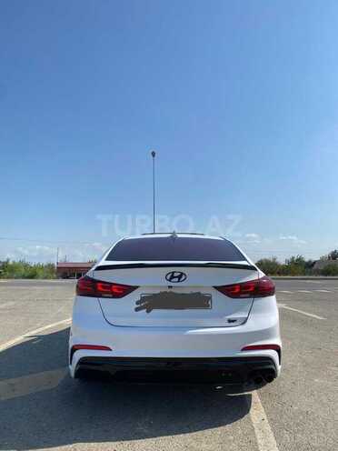 Hyundai Elantra 2016, 172,000 km - 1.6 л - Biləsuvar