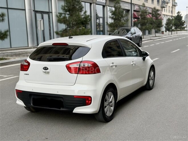 Kia Rio 2017, 203,500 km - 1.6 l - Bakı