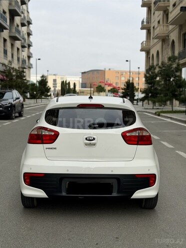Kia Rio 2017, 203,500 km - 1.6 l - Bakı