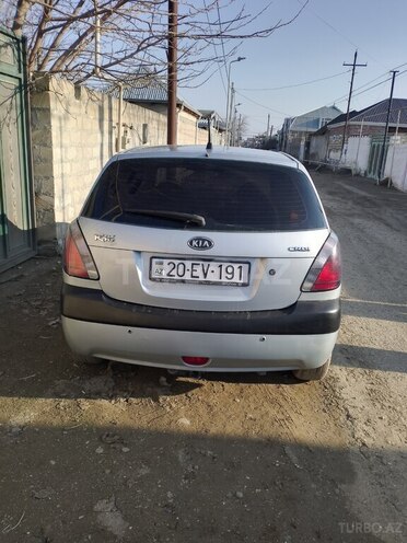 Kia Rio 2006, 377,000 km - 1.5 l - Şirvan