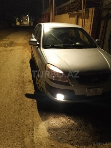Kia Rio 2006, 377,000 km - 1.5 l - Şirvan