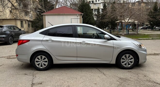 Hyundai Accent 2016, 101,300 km - 1.6 l - Bakı