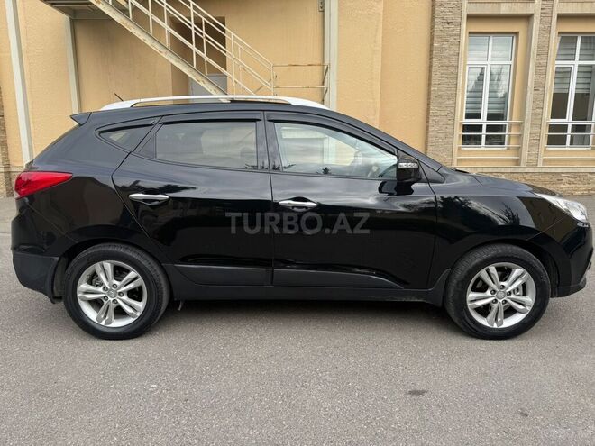 Hyundai ix35 2012, 135,900 km - 2.0 l - Bakı