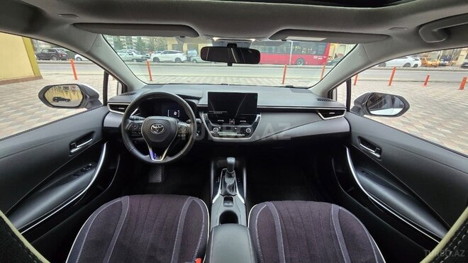 Toyota Corolla 2025, 13,000 km - 1.8 l - Bakı