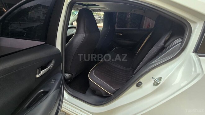 Toyota Corolla 2025, 13,000 km - 1.8 l - Bakı