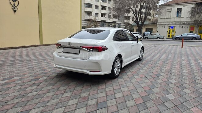 Toyota Corolla 2025, 13,000 km - 1.8 l - Bakı