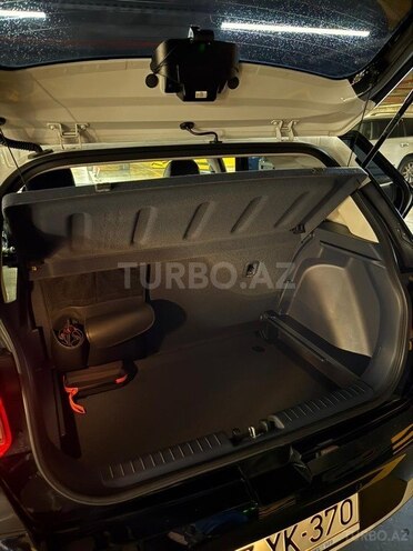 Hyundai Venue 2023, 29,000 km - 1.6 л - Bakı