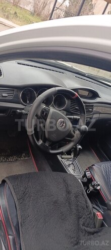 DongFeng  2015, 465,445 km - 1.6 l - Bakı
