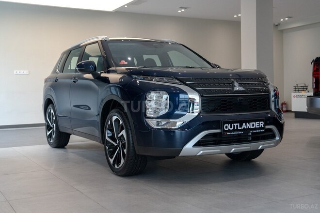 Mitsubishi Outlander-3