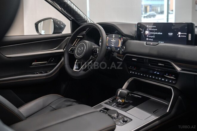 Mazda CX-90-10