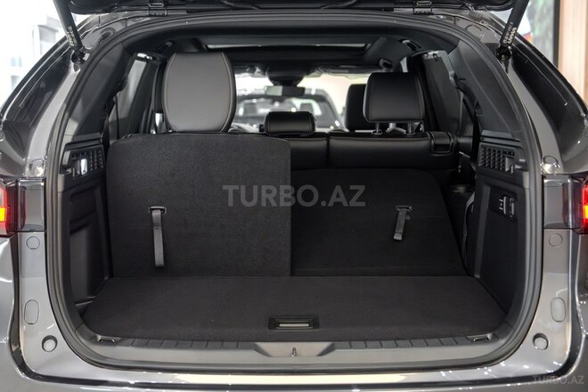Mazda CX-90-14