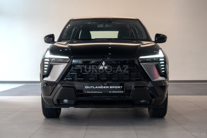 Mitsubishi Outlander Sport-1