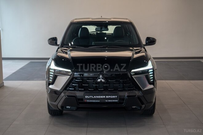 Mitsubishi Outlander Sport-2