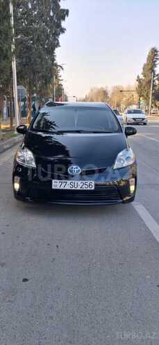 Toyota Prius 2015, 255,000 km - 1.8 л - Mingəçevir