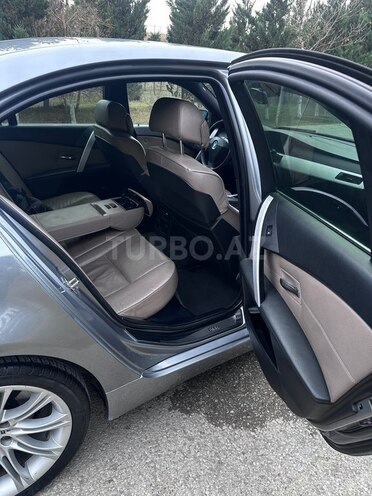 BMW 530 2006, 318,000 km - 3.0 l - Bakı