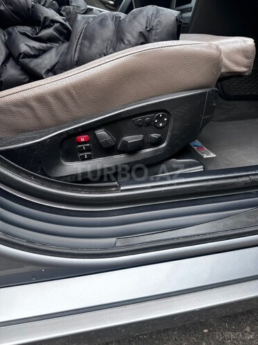 BMW 530 2006, 318,000 km - 3.0 l - Bakı