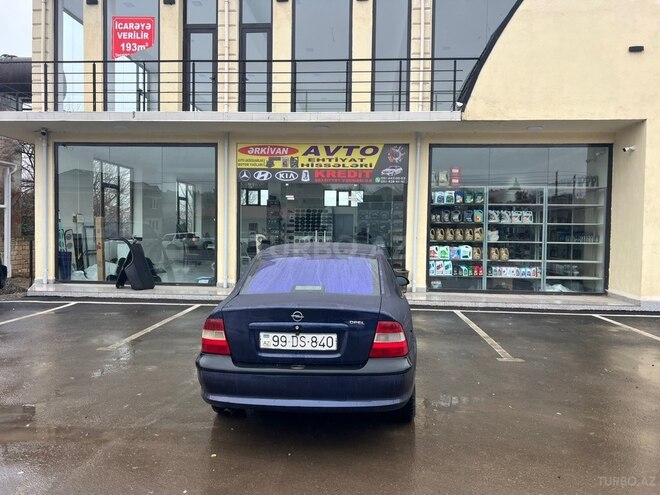 Opel Vectra 1998, 300,000 km - 1.6 l - Masallı
