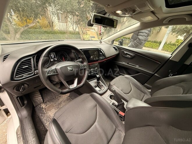 SEAT Leon-16