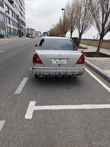 Mercedes C 220 1996, 321,000 km - 2.2 l - Bakı