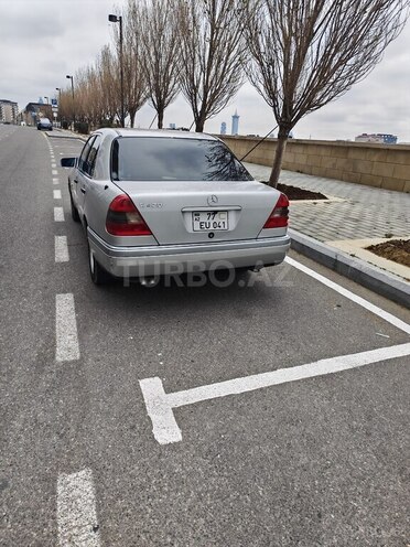 Mercedes C 220 1996, 321,000 km - 2.2 l - Bakı
