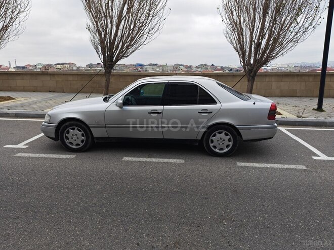 Mercedes C 220 1996, 321,000 km - 2.2 l - Bakı