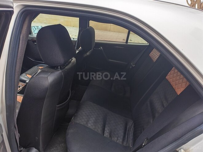 Mercedes C 220 1996, 321,000 km - 2.2 l - Bakı