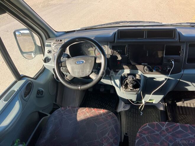 Ford Transit 2010, 670,000 km - 2.4 l - Bakı