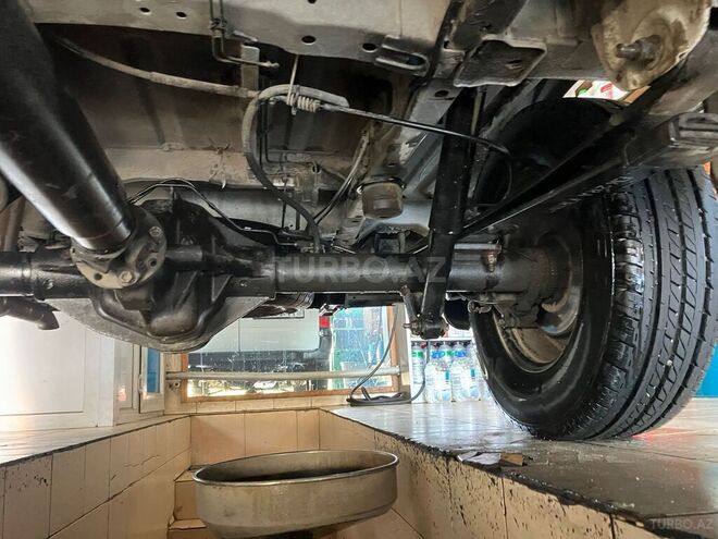 Ford Transit 2010, 670,000 km - 2.4 l - Bakı