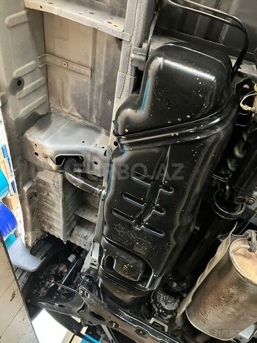 Ford Transit 2010, 670,000 km - 2.4 l - Bakı