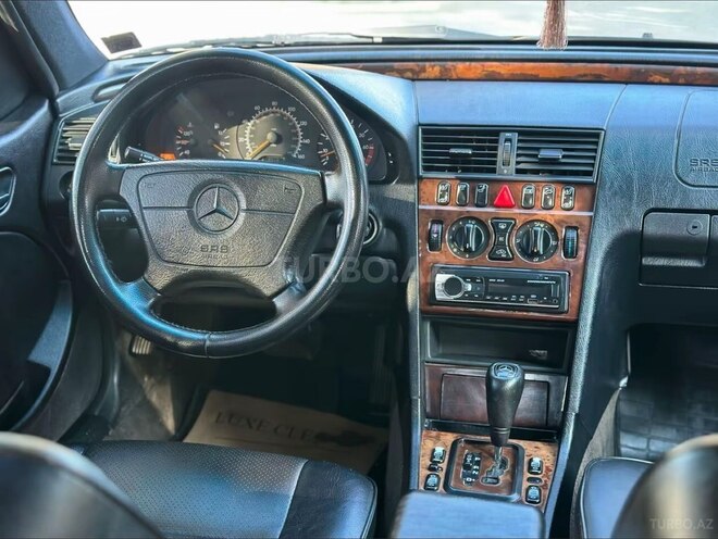 Mercedes C 230 2000, 350,000 km - 2.3 л - Bakı