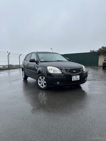 Kia Rio 2005, 390,600 km - 1.4 l - Şəki