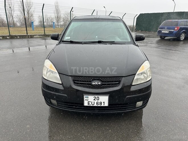Kia Rio 2005, 390,600 km - 1.4 l - Şəki
