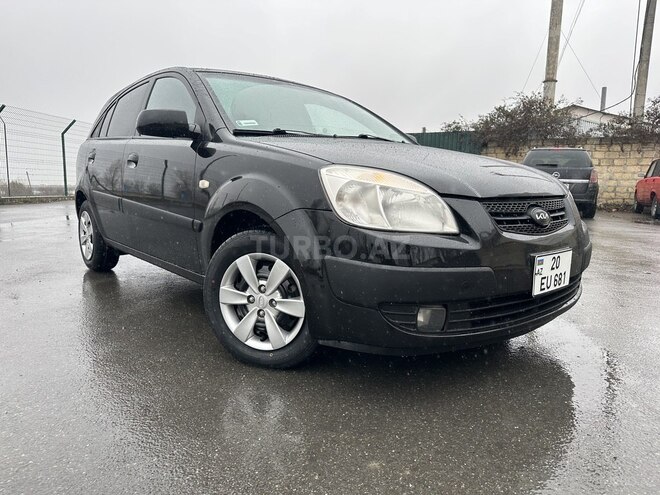 Kia Rio 2005, 390,600 km - 1.4 l - Şəki